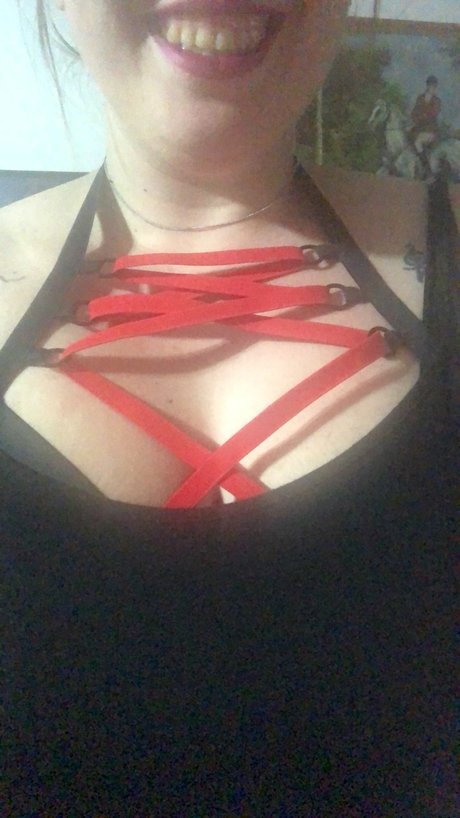 Reina Sasu heiße nacktheit foto