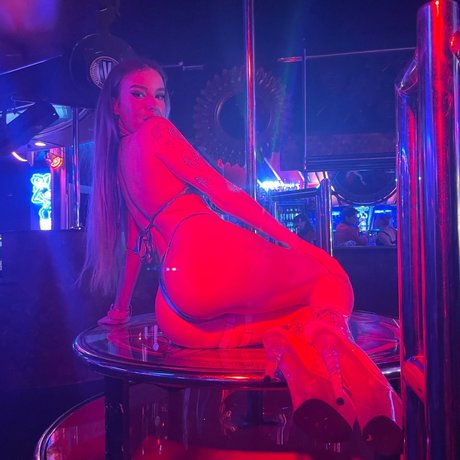 Rainn beau perfekte pornografische bilder