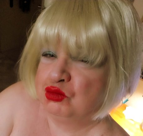 Glamourpuss Shemale TS Marci Sashay perfekte top bild