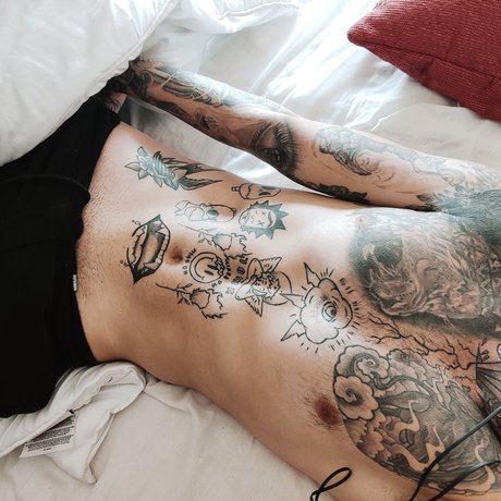 Mateo V squez Tattoo schauspielerin top foto