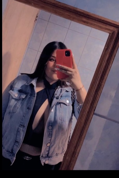 Martina Lazcano pornostar perfekte foto