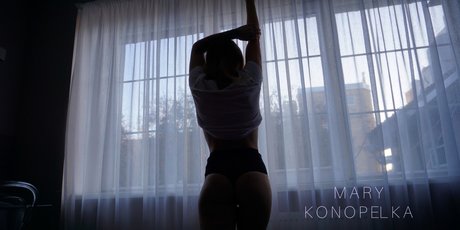 Mariekona kunst pornografische bilder
