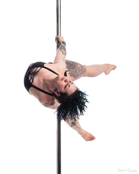 Nyx Nova erotische schöne galerien