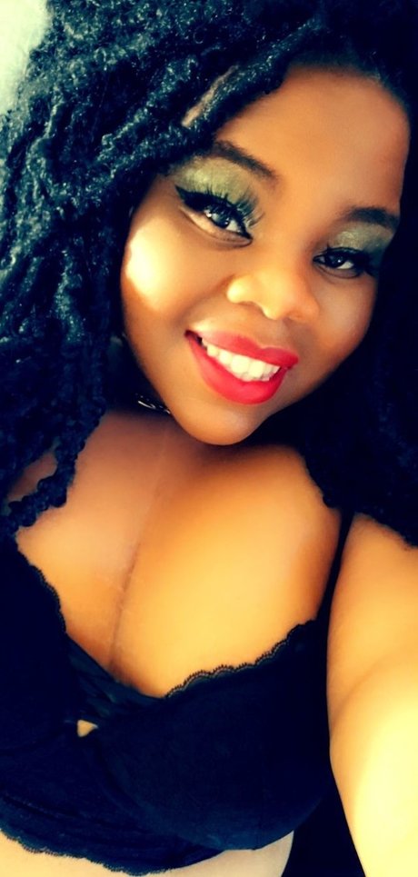 Gypsii Danger pornostar top foto