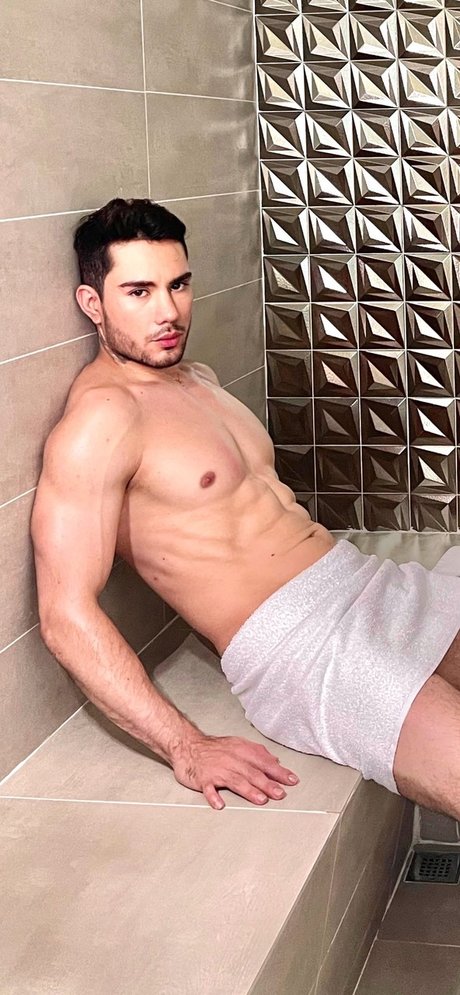 MAT AS URIBE porno exklusive bilder