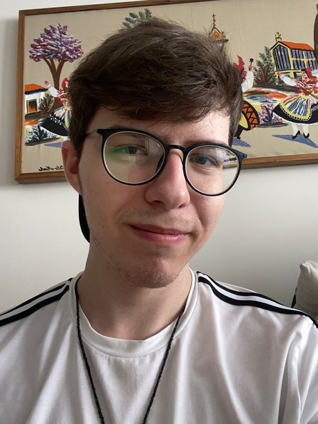 Teuzo erwachsene freie bild