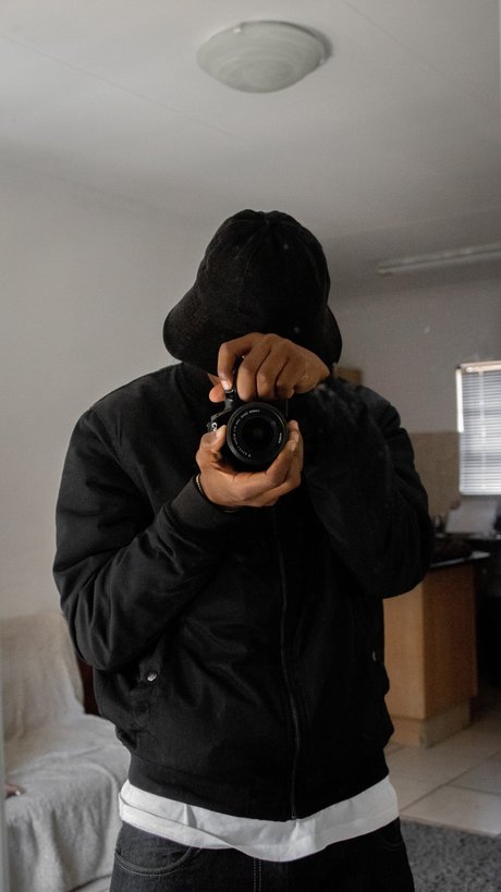 BANKS GALORRE erotische nackt galerien