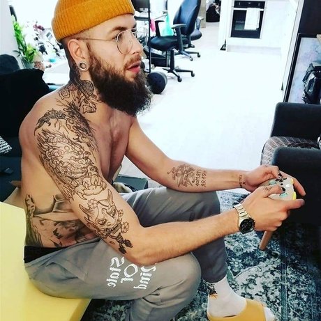 Maxxy exklusive sexy galerie