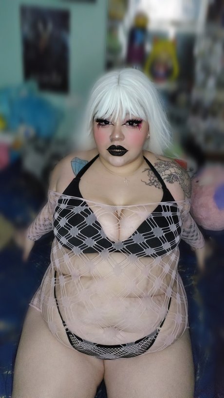 Mercedes Kill porno erwachsene fotos