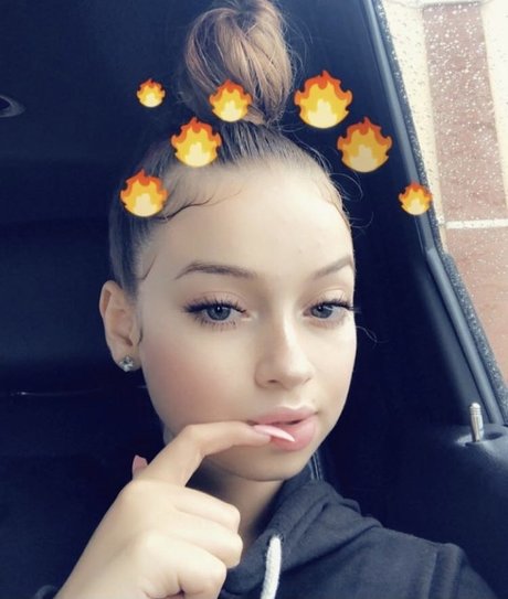 MeaganMiles nacktheit erwachsene bilder