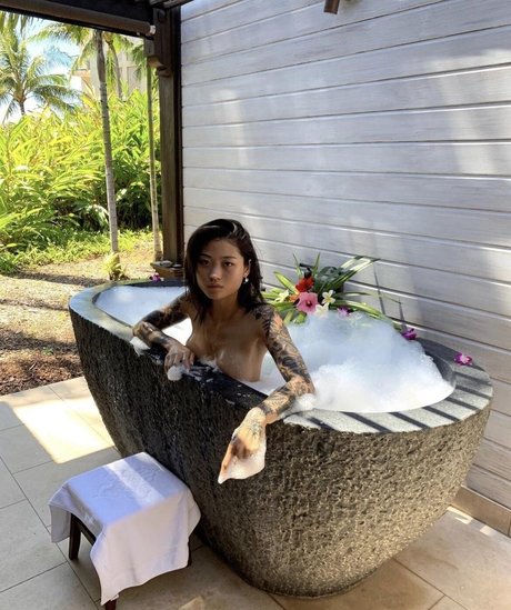 dicke trans-onlyfans erotische exklusive fotos