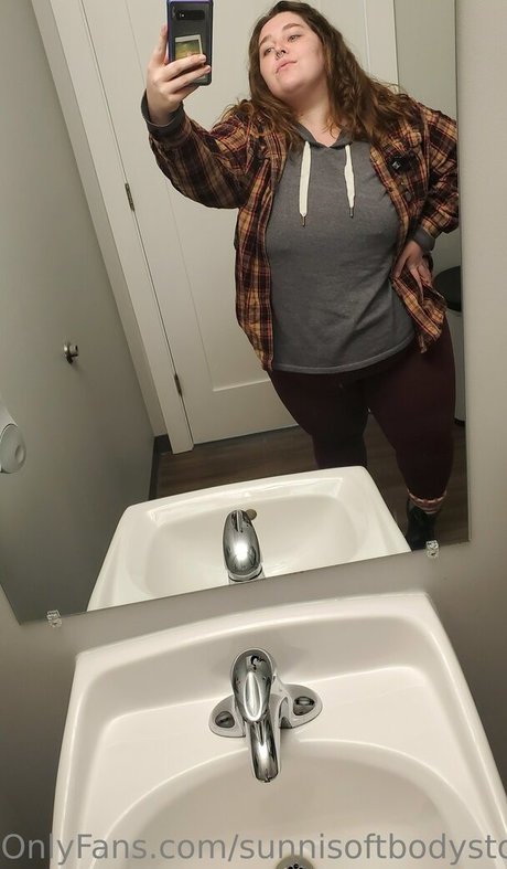 sunnisoftbodystoner kunst sexy fotos