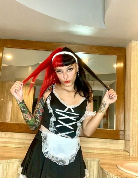 emmablackkfree schauspielerin schöne bilder