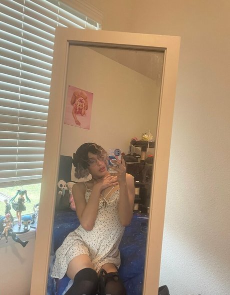 Monetforma pornostar top bild