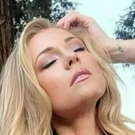 missnikkileigh pornostar schöne fotos