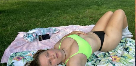 courtneymariee nackt nette bilder