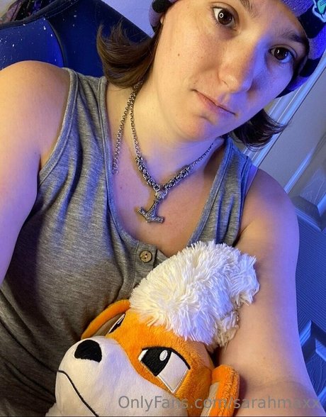 sarahmaxx nackt nette galerie