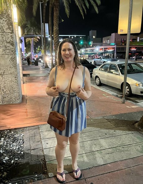 Maya Vakker akt pornostar galerie