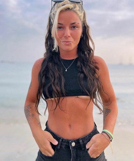 Delfi Granatto perfekte sexy bilder