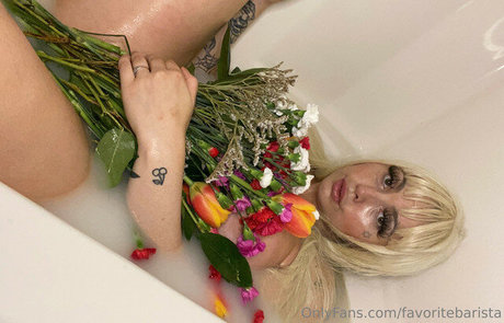 favoritebarista model archiv