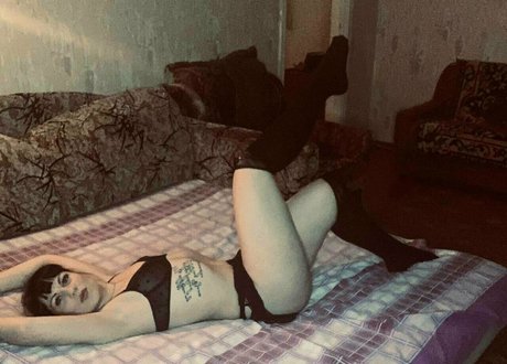 dominant rina kostenlose nackte bild