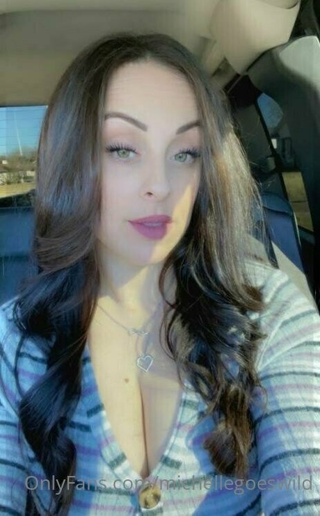 michellegoeswild hübsche top bilder