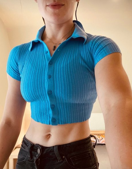 Leonovababy Profilbild