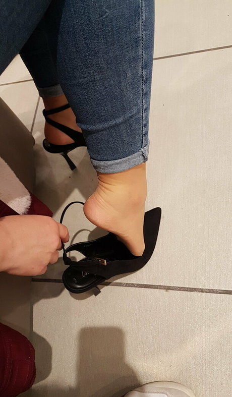 nylonfeetladyswitzerland schauspielerin sex foto