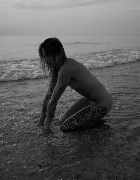 poly luna sexy nackte galerie