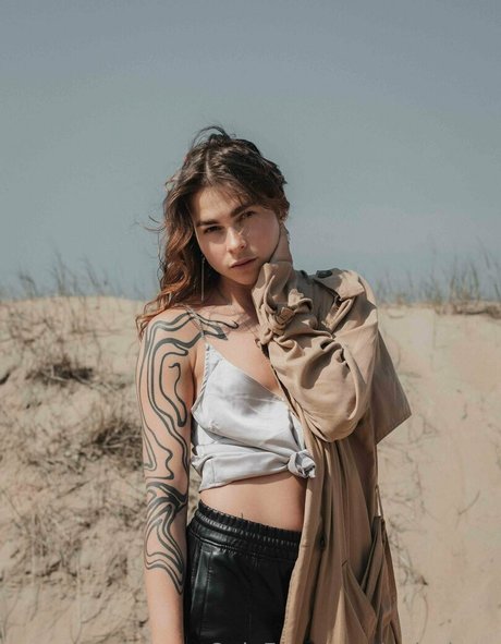 poly luna exklusive nette archiv