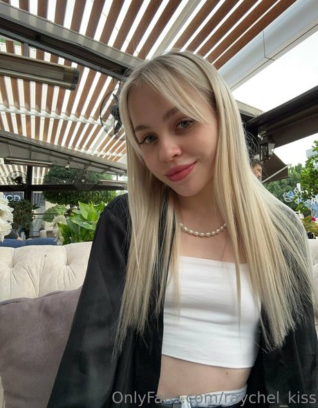 raychel kiss top porno fotos