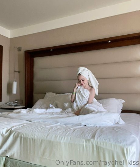 raychel kiss nacktheit erwachsene fotos