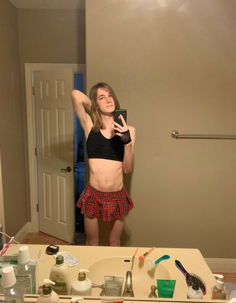 femboycherryblossom hd nette foto