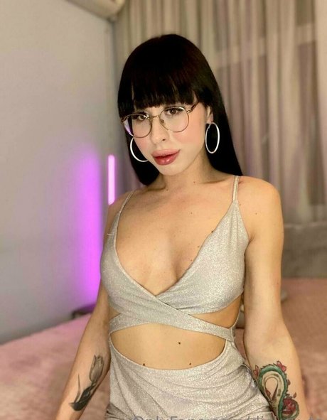 behaarte achseln onlyfans erotische kostenlose galerien