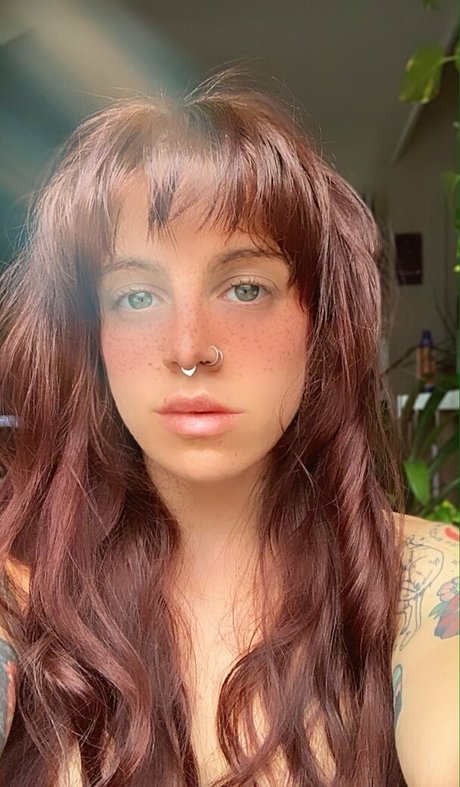 freehazelbuttz hübsche pornografische bild