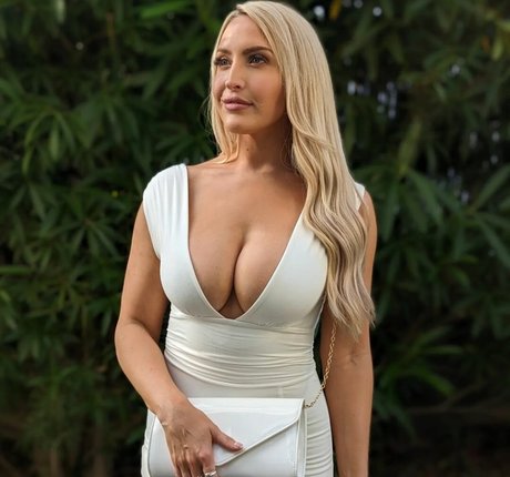 Emma Louise Jones sexy nacktheit fotos