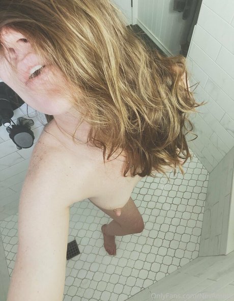 nevamore pornostar archiv