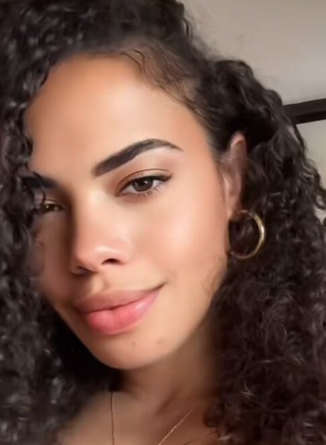 Walessa Munoz heiße erwachsene bild