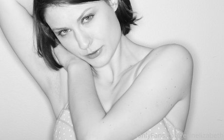 erinelizabeth heiße nacktheit bild