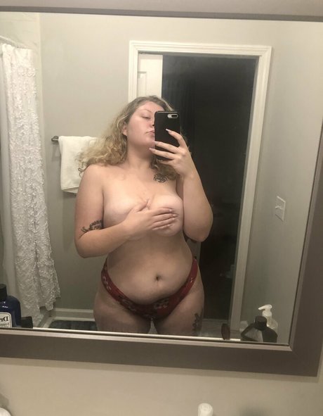 scorpiheauxx exklusive kostenlose foto