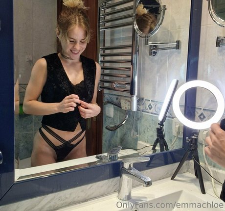 emmachloee kostenlose akt foto