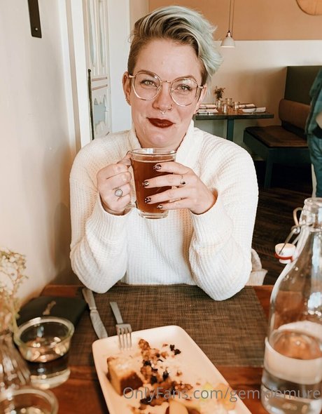 gemidemure schauspielerin schöne bilder