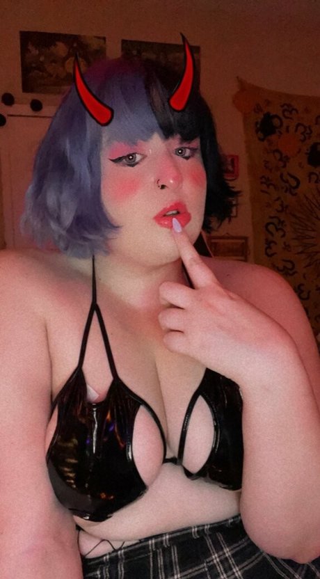 thiccthighkenzie xxx erotische bild