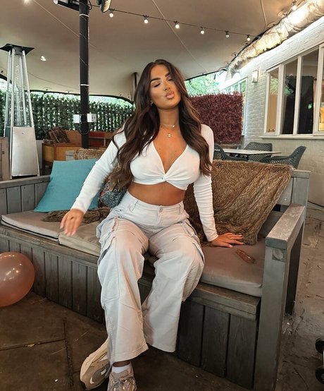 ambsphillips schauspielerin beste bilder