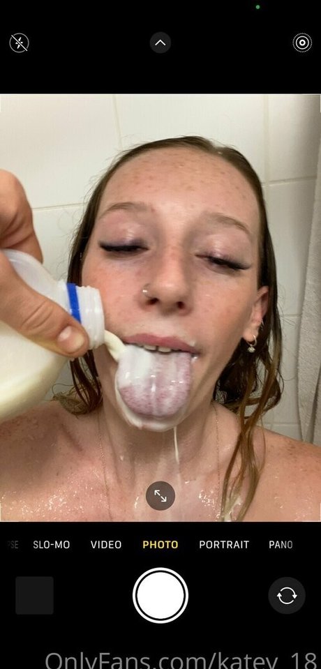 katey 19 top freie bild