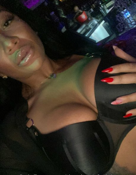 kikiluxxxe top schöne bild