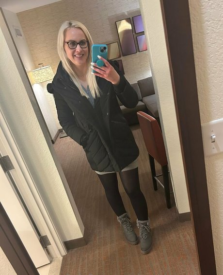 sehr dünne onlyfans beste nette galerien