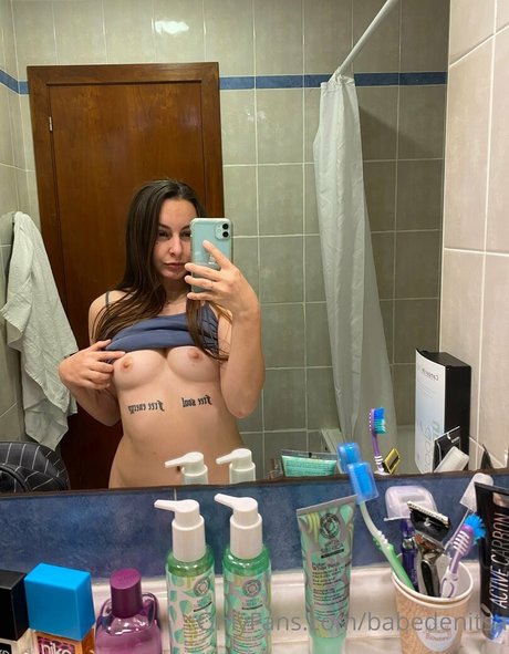 babyeva official nacktheit schöne foto