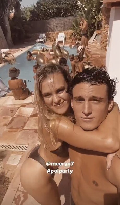 Meeryo7 kunst xxx galerien