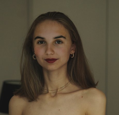 Mia Foster nackt sexy bilder